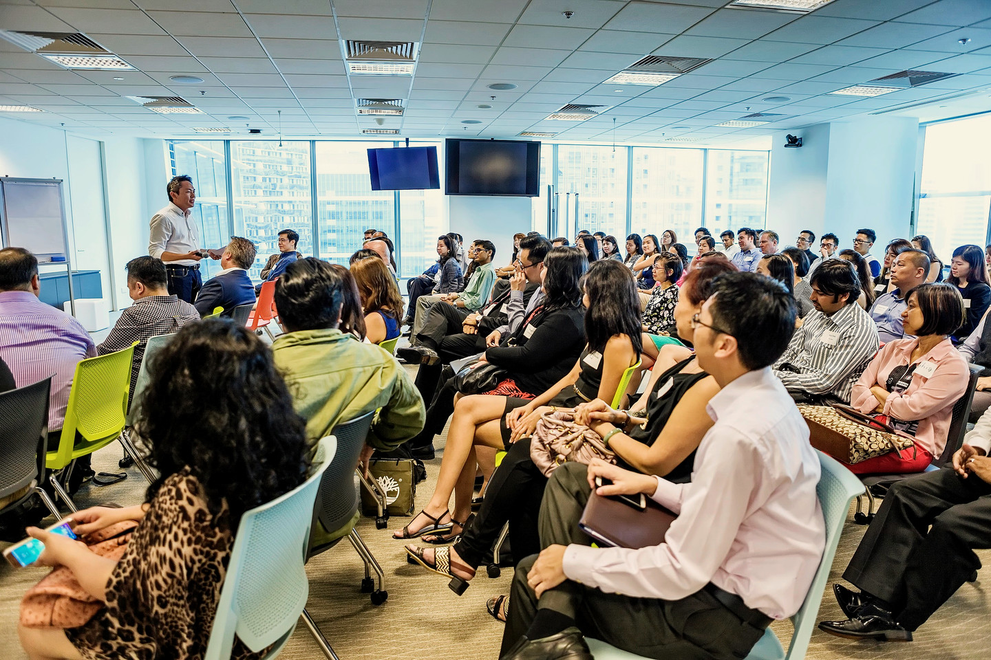 Foo Chek Wee speaking with business and HR professionals at the Thrive in Asia HR Community launch in Singapore.